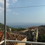 Vila, Upper Dom wakacyjny Qeparo