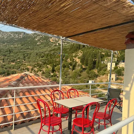 בית נופש Vila, Upper