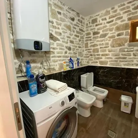 Vila, Upper Holiday home Qeparo
