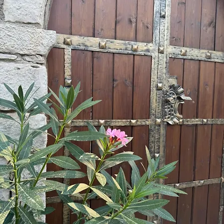 Vila, Upper בית נופש *