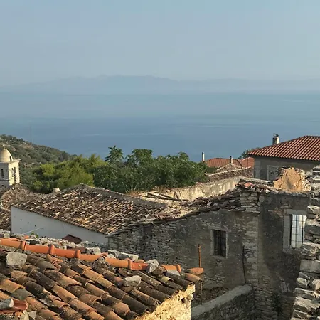 Vila, Upper בית נופש