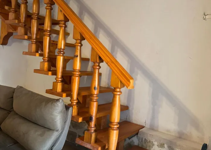 Vila, Upper Tatil Evi Qeparo